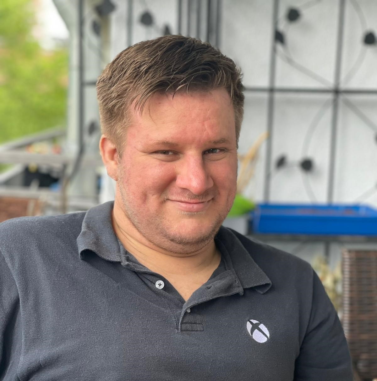 Sebastian Selinger - Professional Fullstack Developer and QA Expert specializing in gaming industry